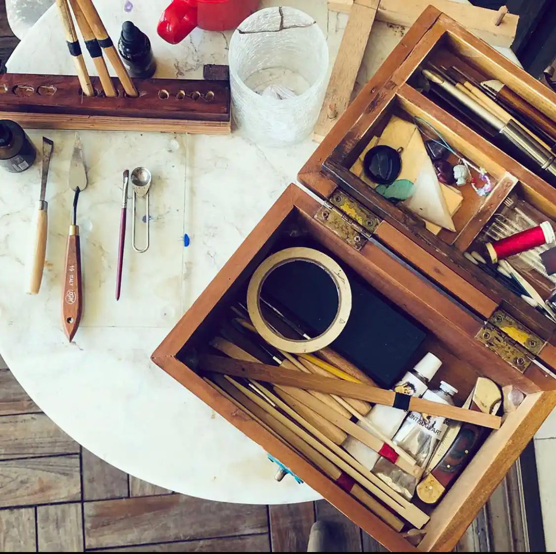 Les outils du kintsugi : ce qu'il y a sur mon établi