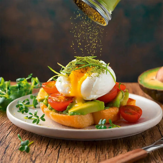 Œufs Bénédicte au matcha : brunch croquant, crémeux & vibrant - THÉ-OLOGY
