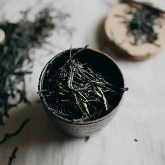 Quels sont les bienfaits du thé vert Sencha ? - THÉ-OLOGY