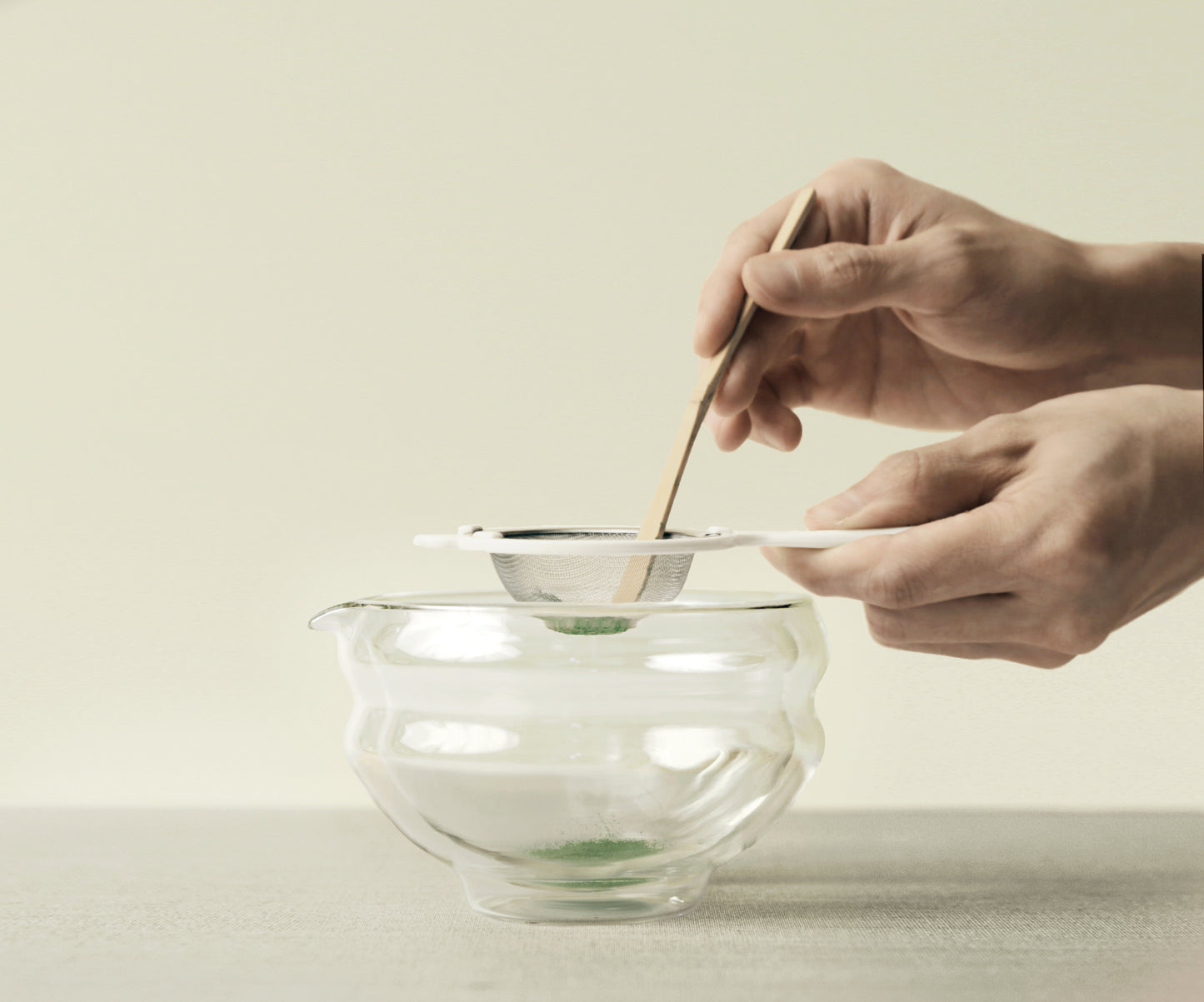 Bol de service Katakuchi en verre - THÉ.ŌLOGY