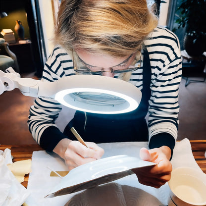 Préparation de la pièce à restaurer et application de mugi-urushi (2 jours de séchage).