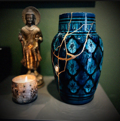 Vase Marocain Ancien Restauré Kintsugi – Or 24K – 25 cm - THÉ - OLOGY
