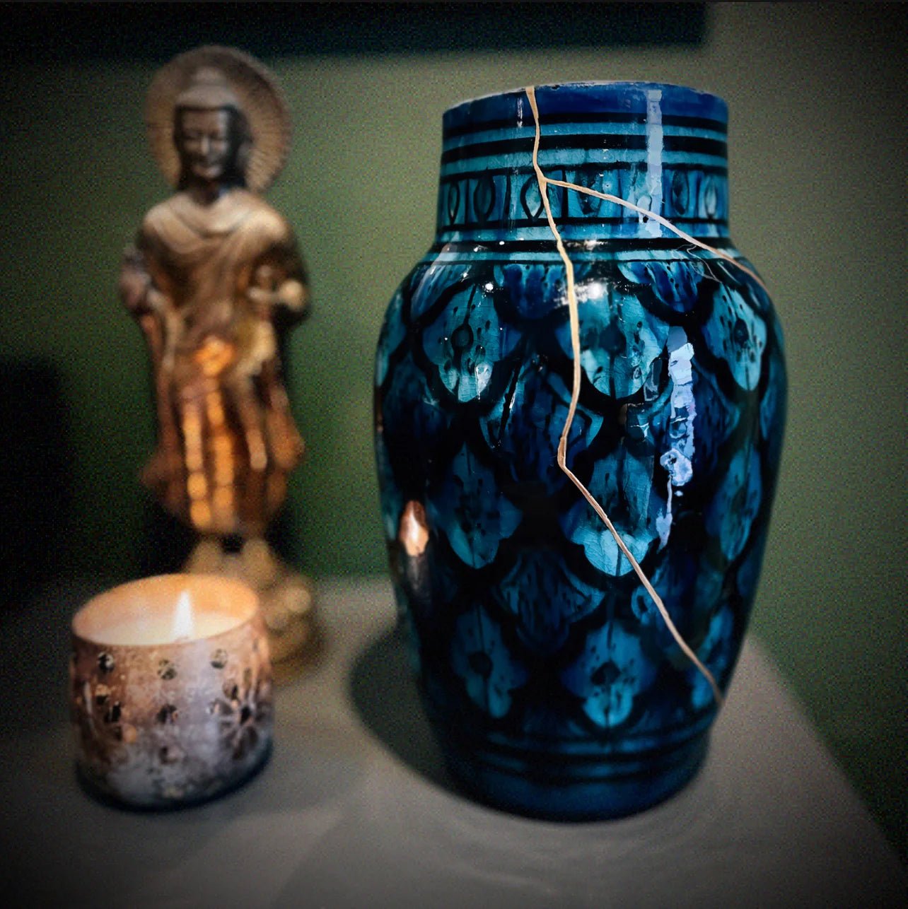 Vase Marocain Ancien Restauré Kintsugi – Or 24K – 25 cm - THÉ - OLOGY